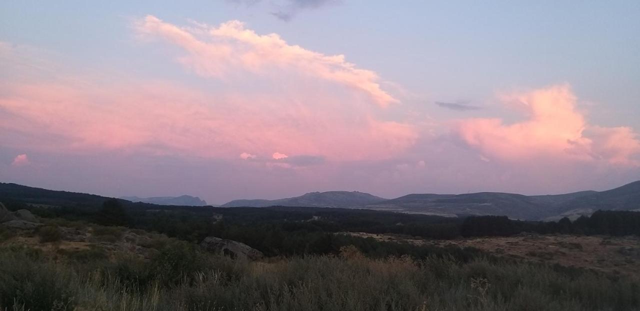 Casa Rural Los 7 Pinos De Gredos Navarredonda de Gredos Exteriör bild